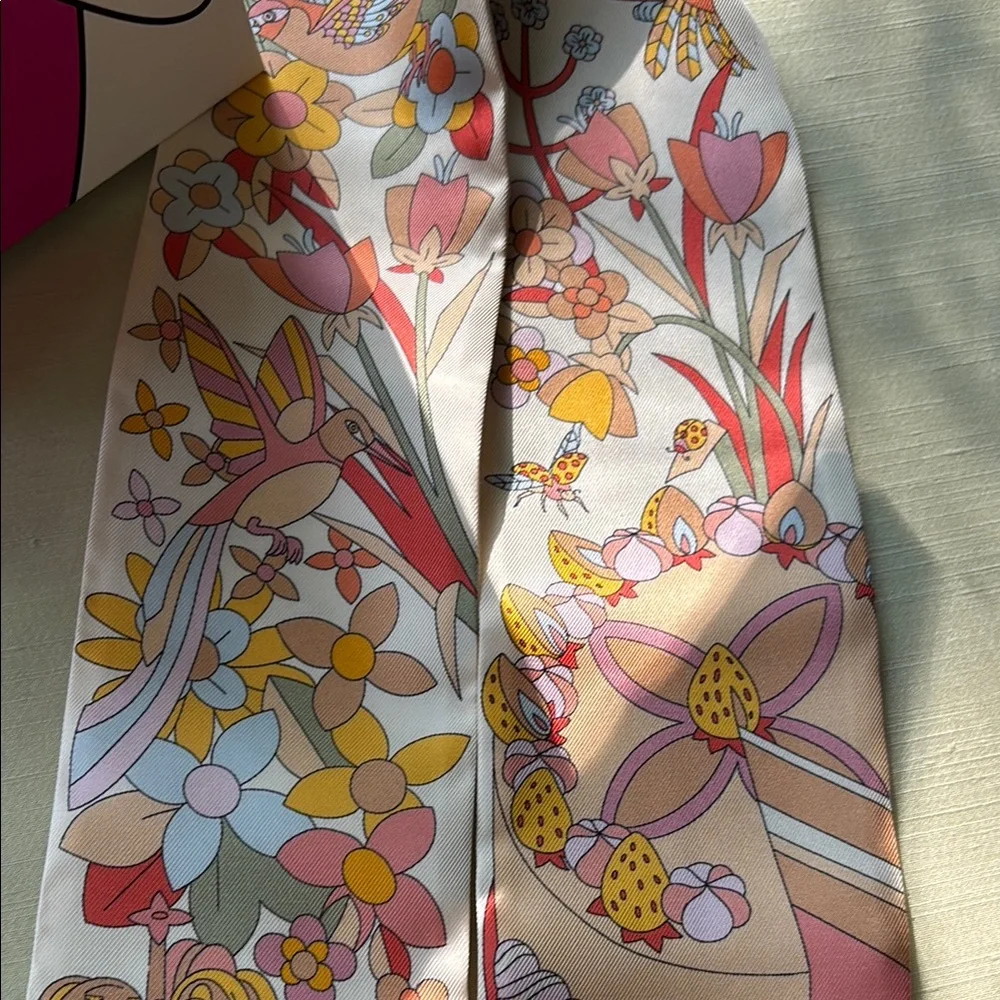 NWT Louis Vuitton Multicolor Floral Silk Twilly - Picture 4 of 9